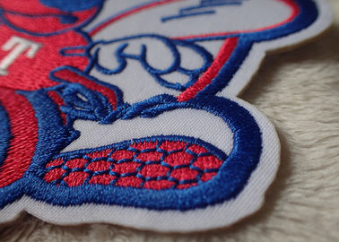 3D Washable Custom Embroidery Heat Transfer Patch For Ski-Wear