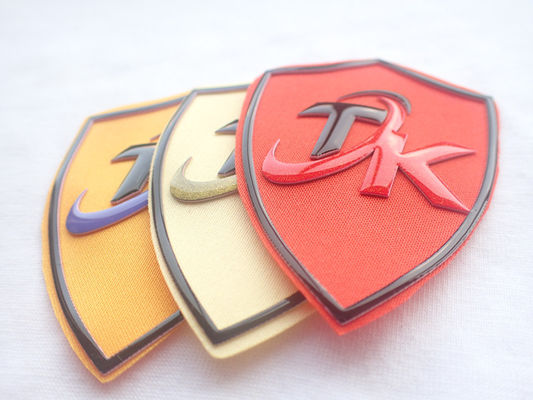 Eco Friendly Custom Woven Silk Screen Printing Patches With Silicone Logo