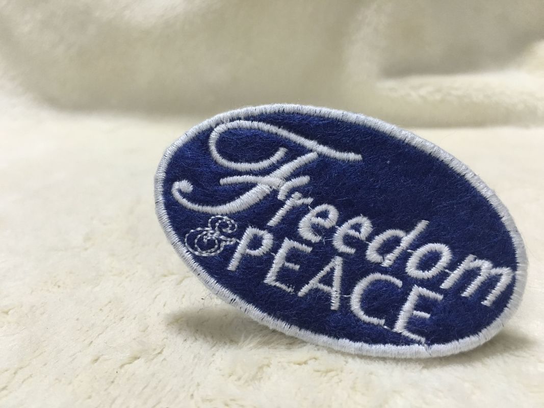 Cool Uniform Label Custom Embroidered Patches Felt Patches For Clothing Flat Surface