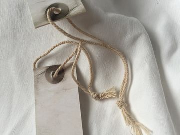 Beautiful Design Small Perforated Hang Tags , Retro / Vintage Boutique Hang Tags
