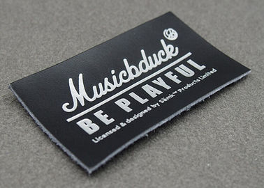Lightweight Custom Clothing Patches Jeans Leather Label OEM / ODM Avaliable