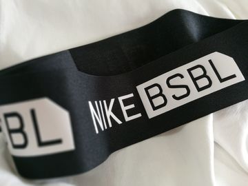 Customiezd 3D Raised Screen Printing Label For Farbic Tape Washable Feature