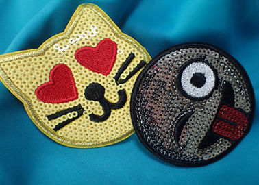 Woven Custom Clothing Patches , Pink Lovely Band Embroidered Patches for baby Clothing