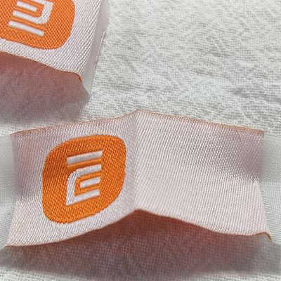 Custom High-Density Clothing Woven Labels Book Cover Fold Tags For Bags Clothing