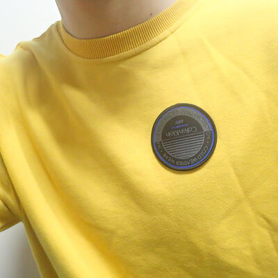 Personalized Label Custom Shirt Woven Hang Tag Tags Patches for Clothing Embossed Logo Applique Rubber 3D Soft Pvc Badge Sew-on