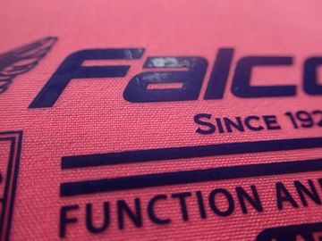 Anti Sublimation Heat Transfer Fabric Labels For Clothing , Bags , Hats