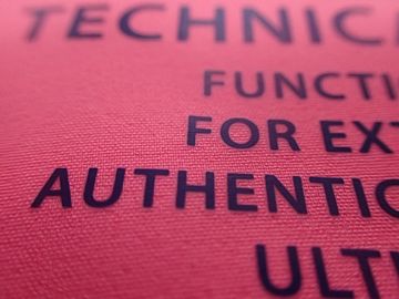 Anti Sublimation Heat Transfer Fabric Labels For Clothing , Bags , Hats