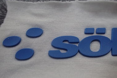 Pressing Molding Silicon Heat Transfer Clothing Labels