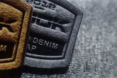 3D Snow Suit Micro Fiber Woven Clothing Labels Embossed Patches