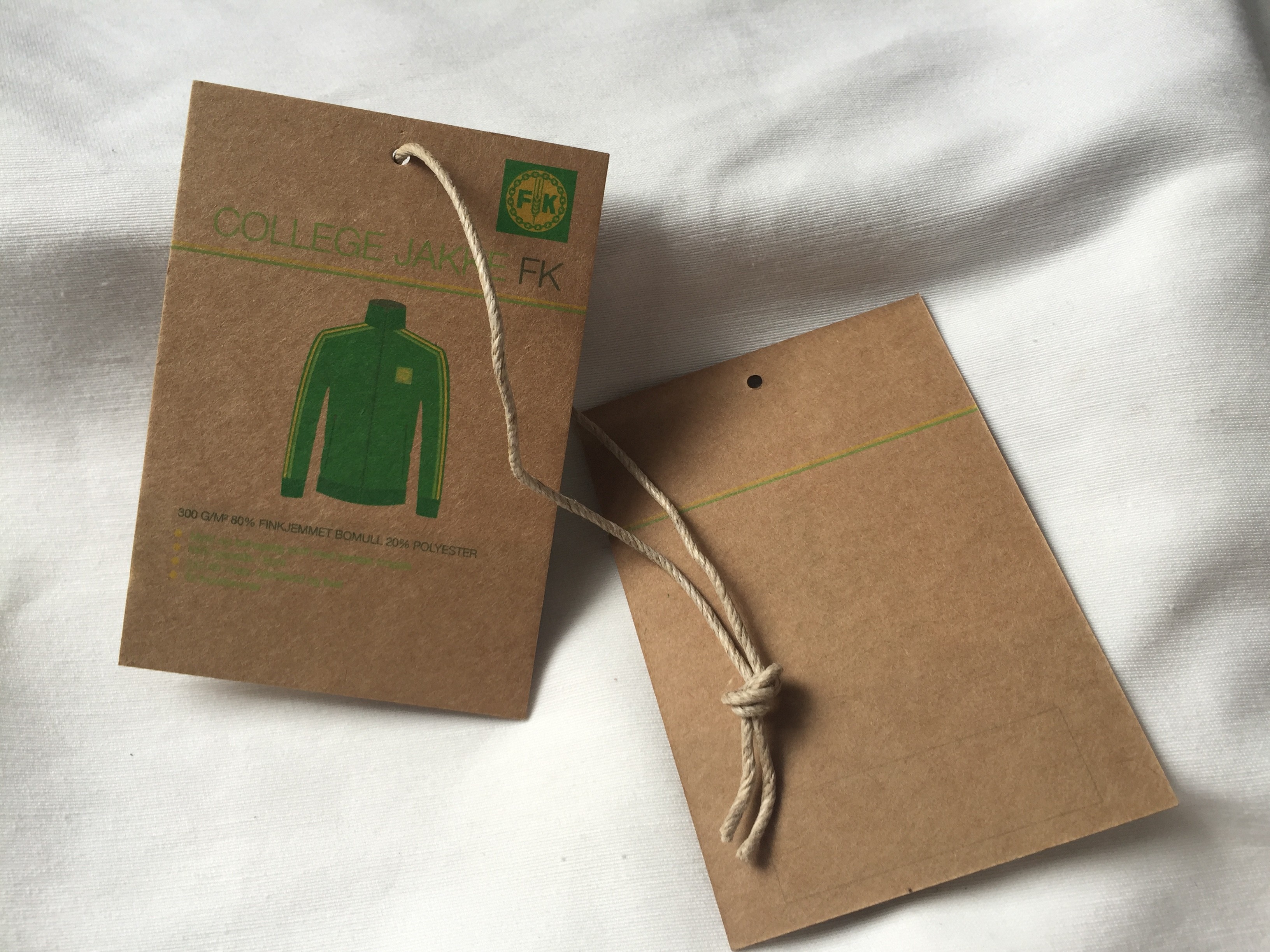 3 Colors Brown Kraft Paper Hang Tag 3mm Cotton Linen Cord Custom 