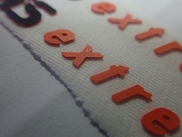 Normal Ink Of High Density Heat Transfer Clothing Labels Customized Shape